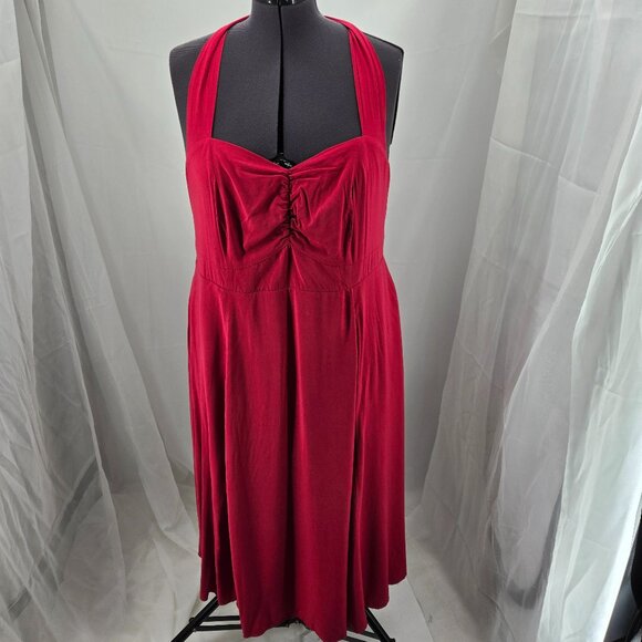 718-10 Torrid Retro Chic Red Challis Halter dress Size 2 18/20 - Picture 1 of 12